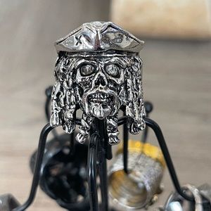 Pirate Skull ring NWOT silver black ring size 14 great detail